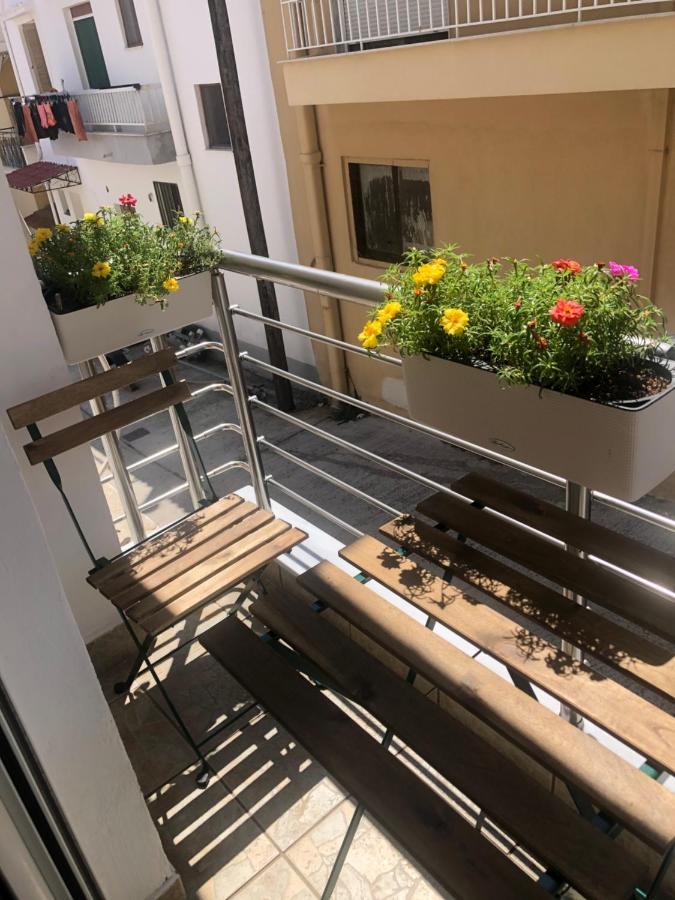 The Green Apartment Kavala Esterno foto