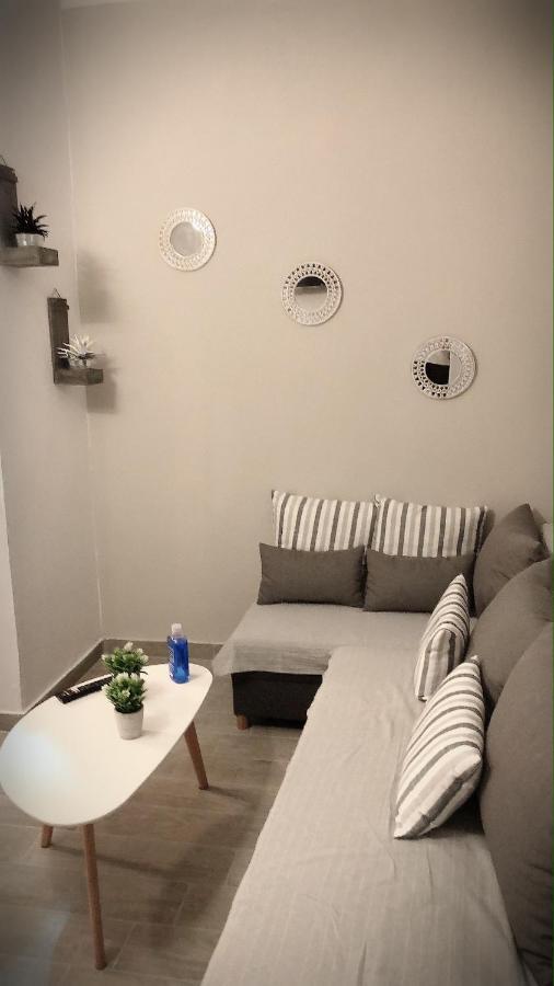 The Green Apartment Kavala Esterno foto