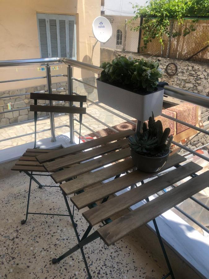 The Green Apartment Kavala Esterno foto